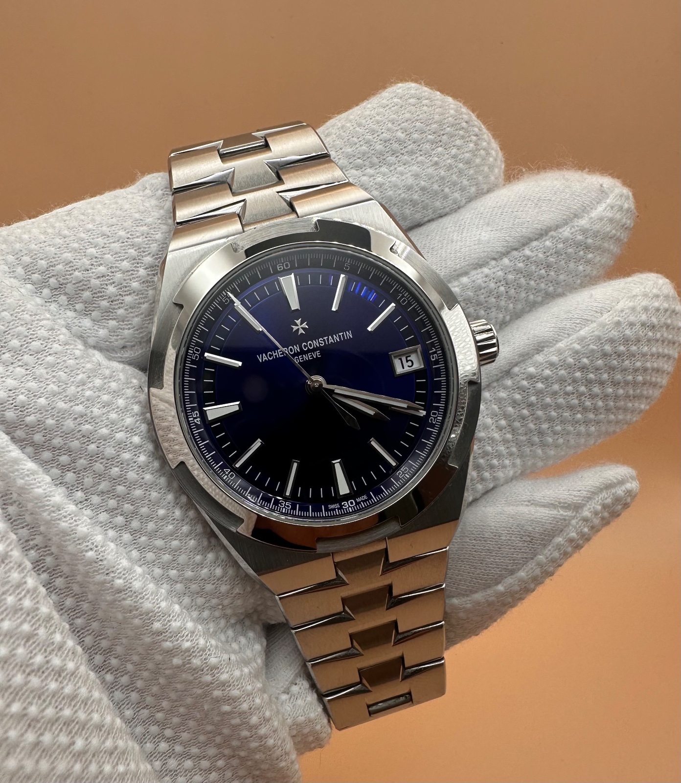 Vacheron Constantin Overseas