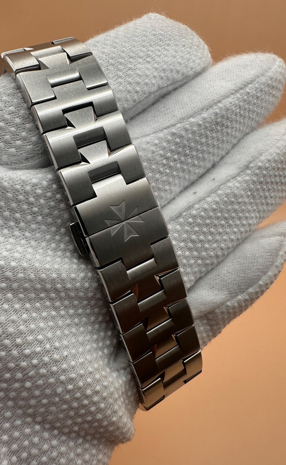 Vacheron Constantin Overseas