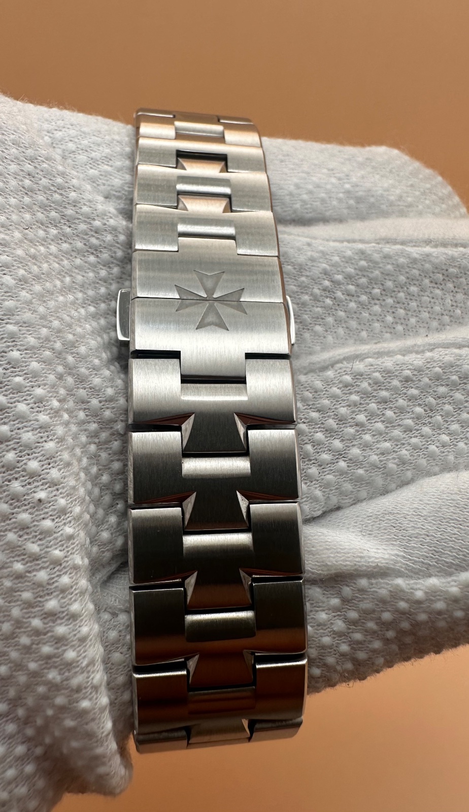 Vacheron Constantin Overseas