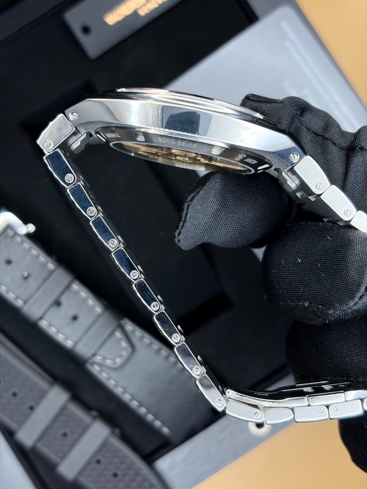 Vacheron Constantin Overseas